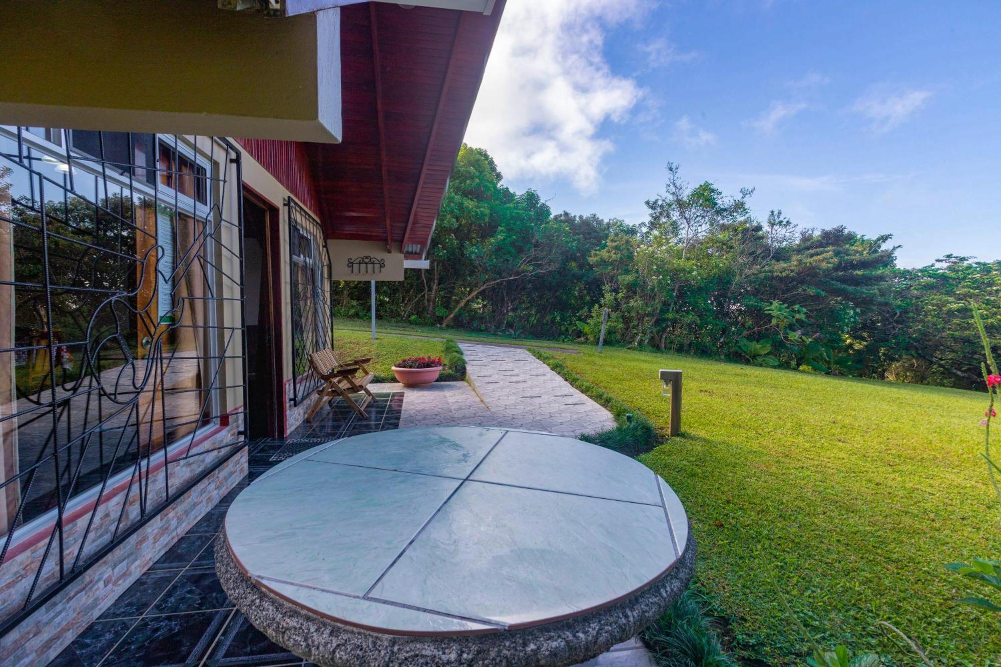 Cabanas Valle Campanas - Monteverde, Costa Rica Exterior photo
